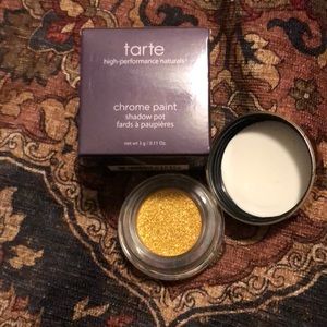 Tarte Chrome paint shadow pot. Pot of Gold